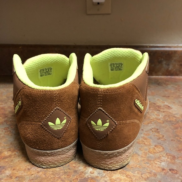 Adidas - Picture 4 of 8